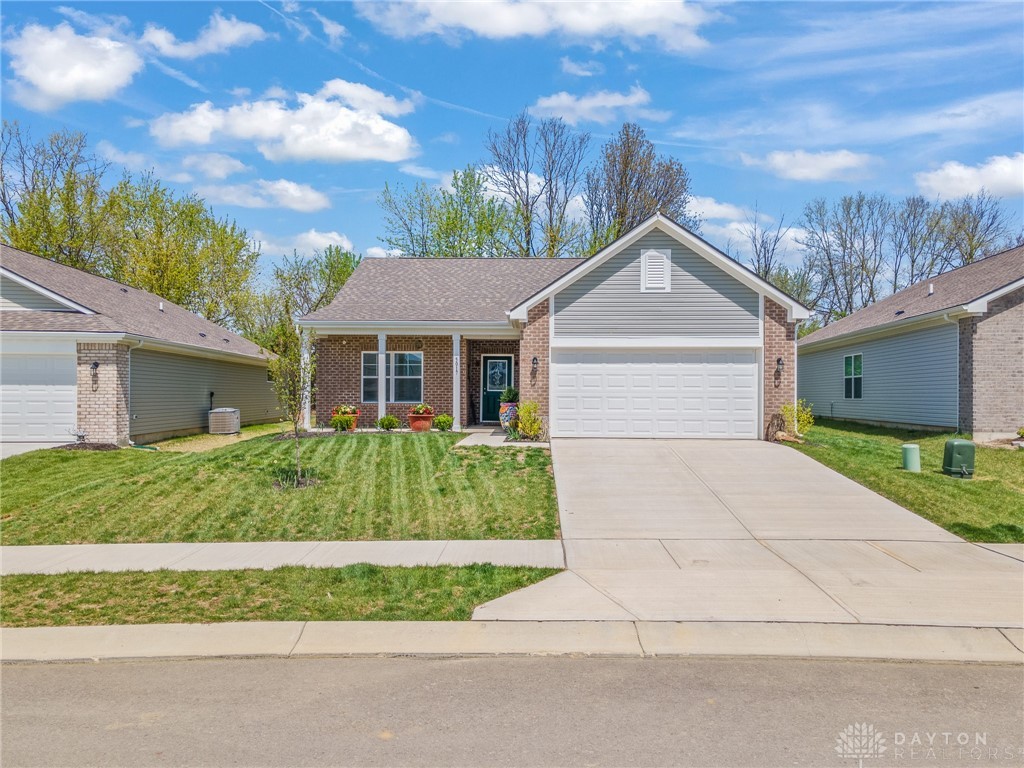5017 Willow Road, Clayton, Ohio image 1
