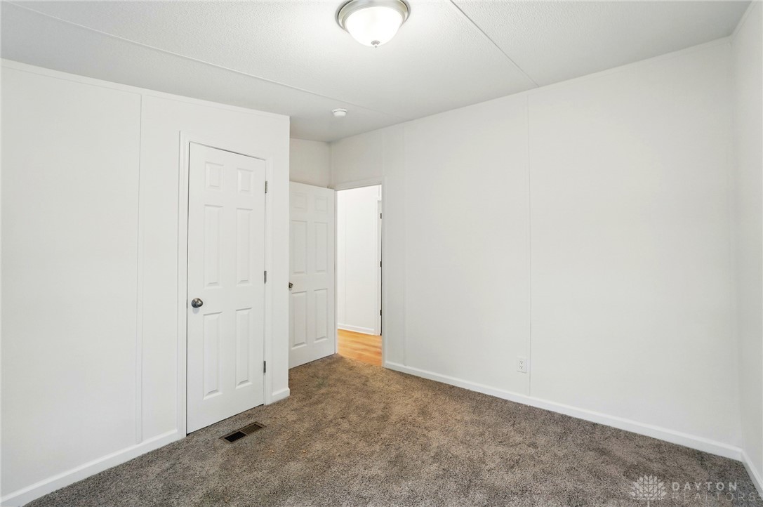 665 Diamond Loop, Middletown, Ohio image 16