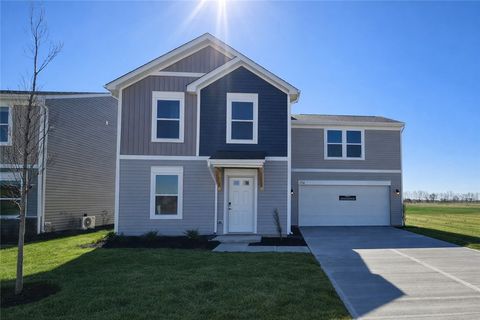 Homes For Sale - 2924 Huntington Drive<br/> Miami County, Troy, OH 45373