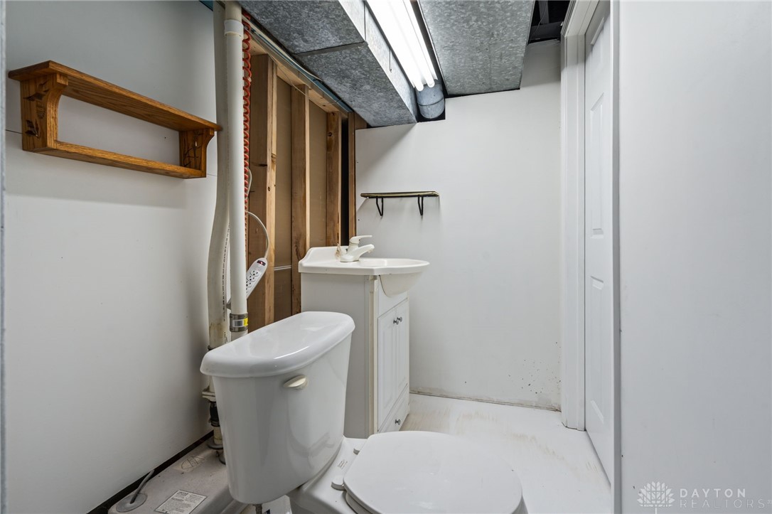 469 Stonequarry Road, Vandalia, Ohio image 37