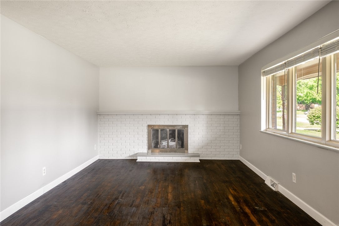 3555 Knollwood Drive
