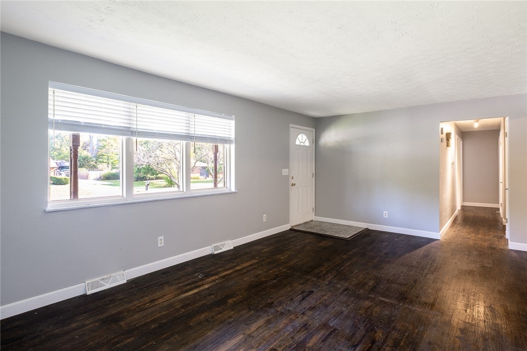 3555 Knollwood Drive
