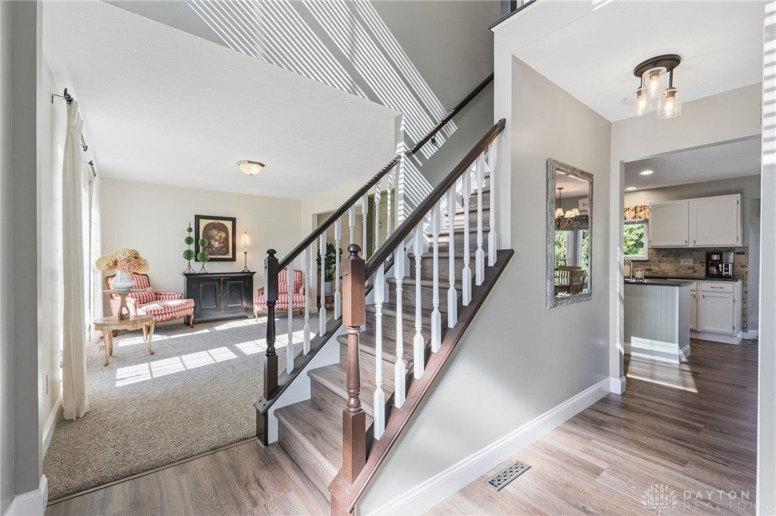 7885 Birchwood Court