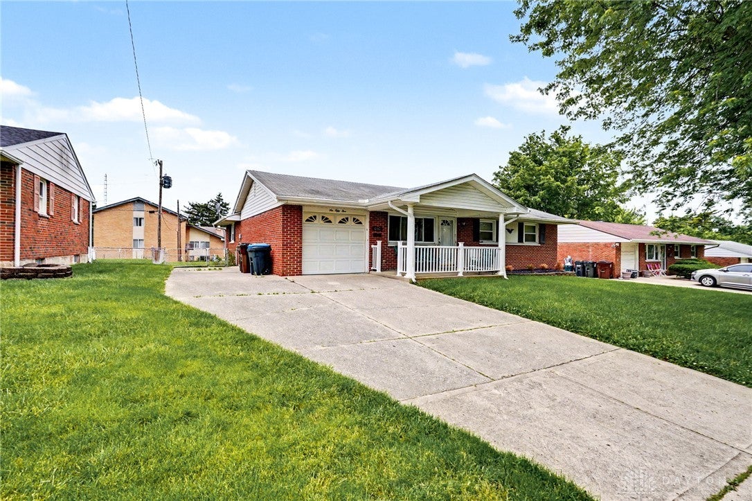 655 Granville Place