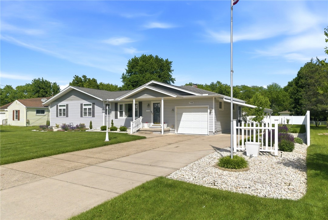 708 Lawnview Avenue