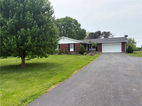 Photo of 665 W Krepps Road, Xenia, OH 45385 (MLS # 957658)