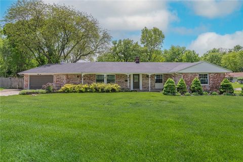 Photo of 600 Laurelann Drive, Kettering, OH 45429 (MLS # 958068)