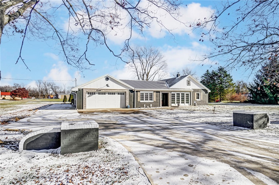 826 Sylvan Shores Drive, South Vienna, Ohio image 7