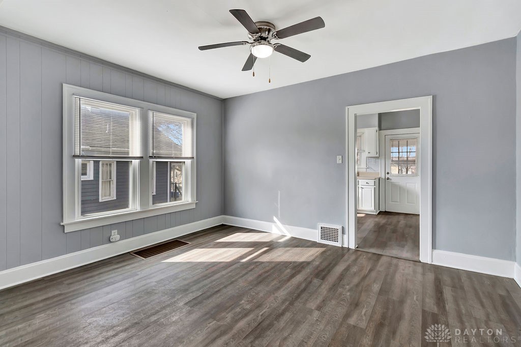 305 N E Street, Hamilton, Ohio image 14