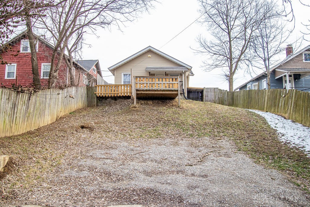 305 N E Street, Hamilton, Ohio image 40