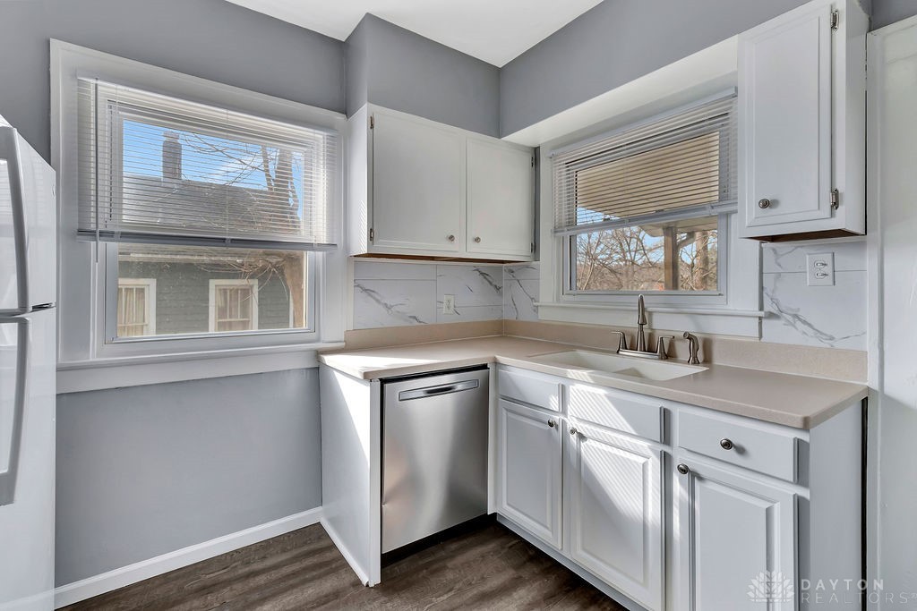 305 N E Street, Hamilton, Ohio image 17