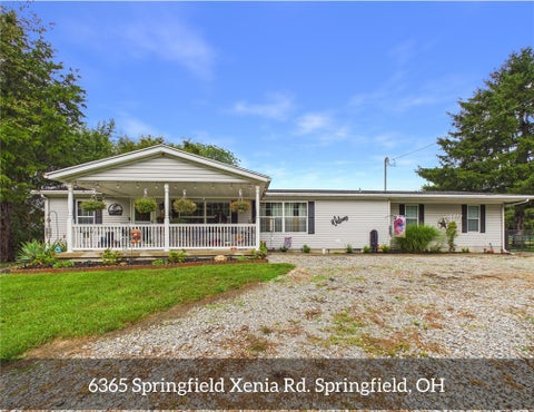 Photo of 6365 Springfield Xenia Road, Springfield, OH 45502 (MLS # 968810)