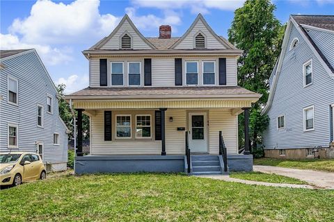 Photo of 44 E Beechwood Avenue, Dayton, OH 45405 (MLS # 964792)