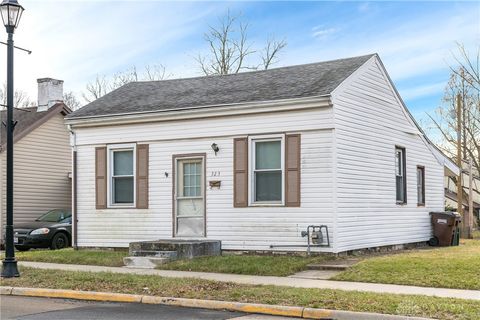 Photo of 323 E Church Street, Xenia, OH 45385 (MLS # 950164)