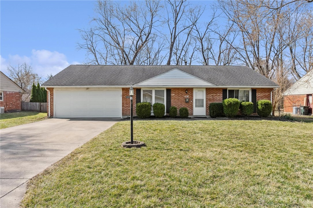 4393 Hillcrest Drive, Bellbrook, Ohio image 1