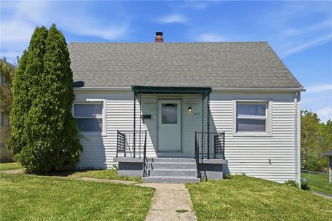 Photo of 4619 W 2nd Street, Dayton, OH 45417 (MLS # 957109)