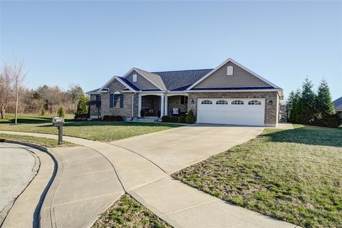 Homes For Sale - 105 Bluestone Court<br/> Darke County, Greenville, OH 45331