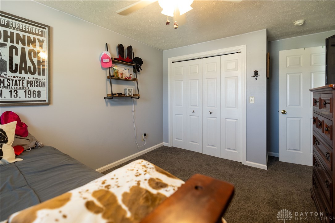 3903 Harris Lane, Springfield, Ohio image 22