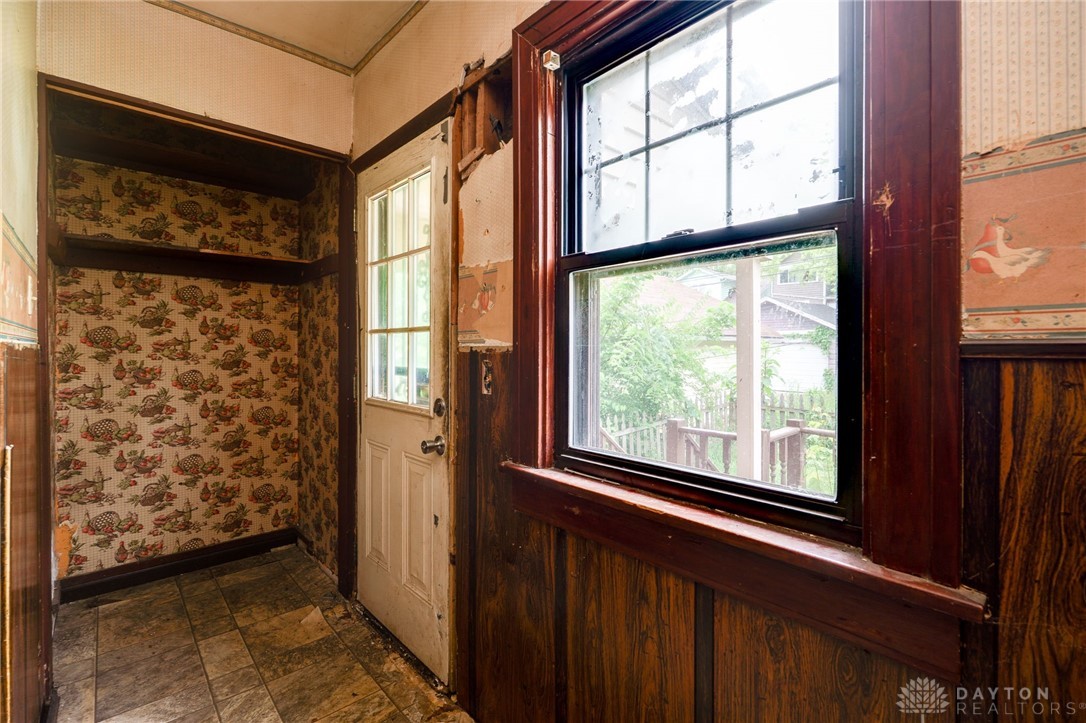1108 Holly Avenue, Dayton, Ohio image 17