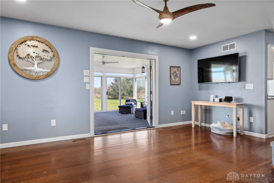 3050 Hoop Road, Xenia, Ohio image 7