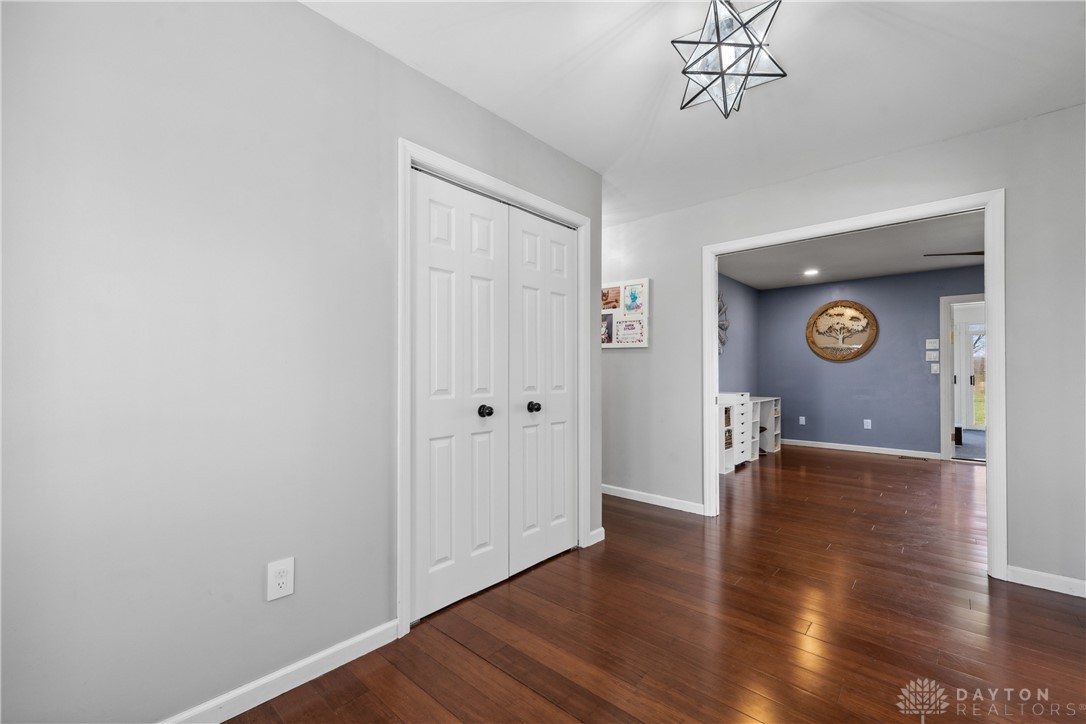 3050 Hoop Road, Xenia, Ohio image 6