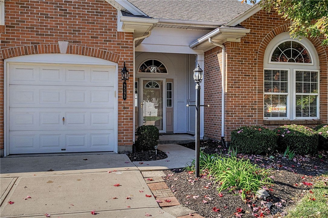 9595 Rose Petal Drive