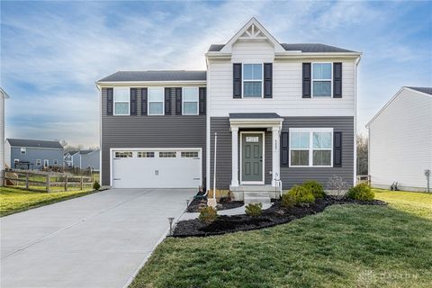 Photo of 6487 Tralee Lane, Goshen, OH 45122 (MLS # 949876)