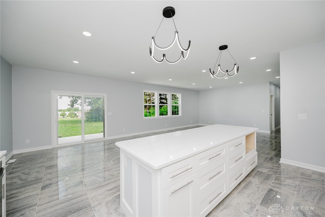 8613 Byers Road, Miamisburg, Ohio image 14