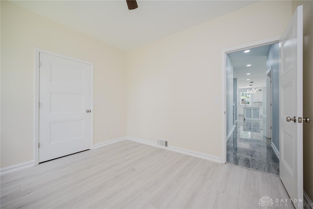 8613 Byers Road, Miamisburg, Ohio image 33