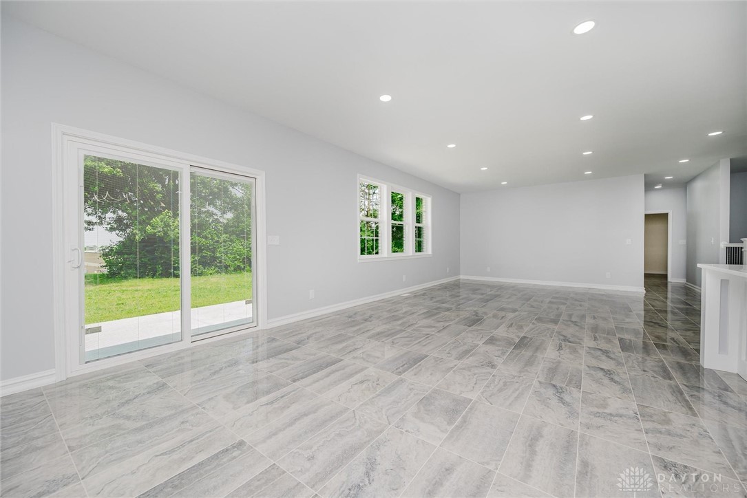 8613 Byers Road, Miamisburg, Ohio image 21