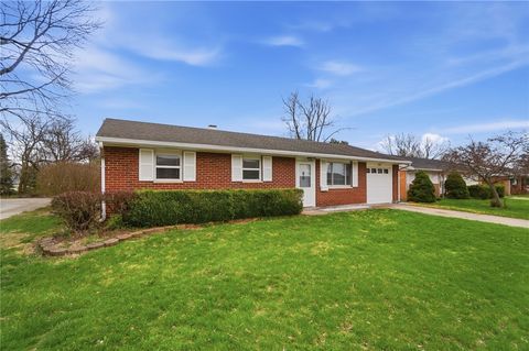 Photo of 317 Mumford Drive, Troy, OH 45373 (MLS # 955399)