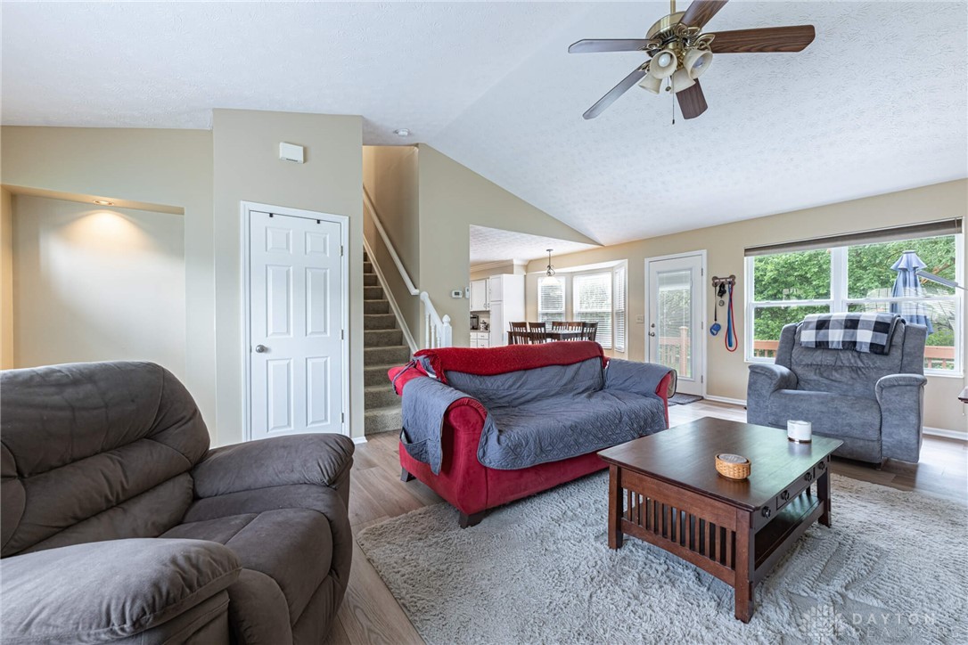 Lebanon, Ohio 45036, United States, 3 Bedrooms Bedrooms, ,3 BathroomsBathrooms,Residential,Pending,166377