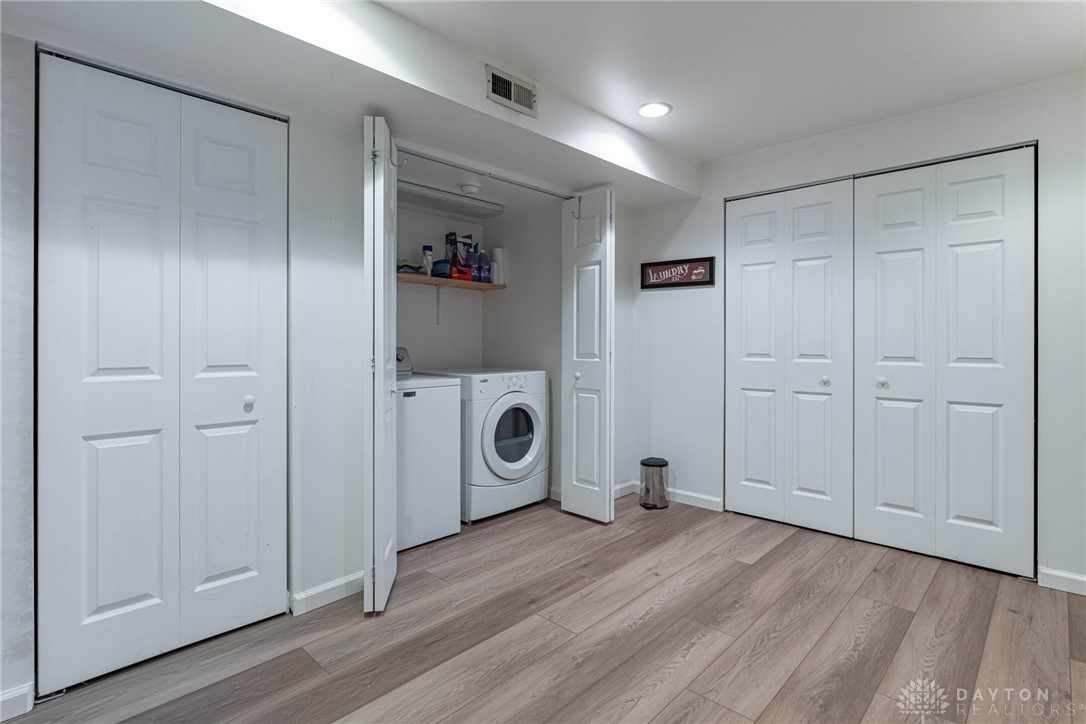 Lebanon, Ohio 45036, United States, 3 Bedrooms Bedrooms, ,3 BathroomsBathrooms,Residential,Pending,166377