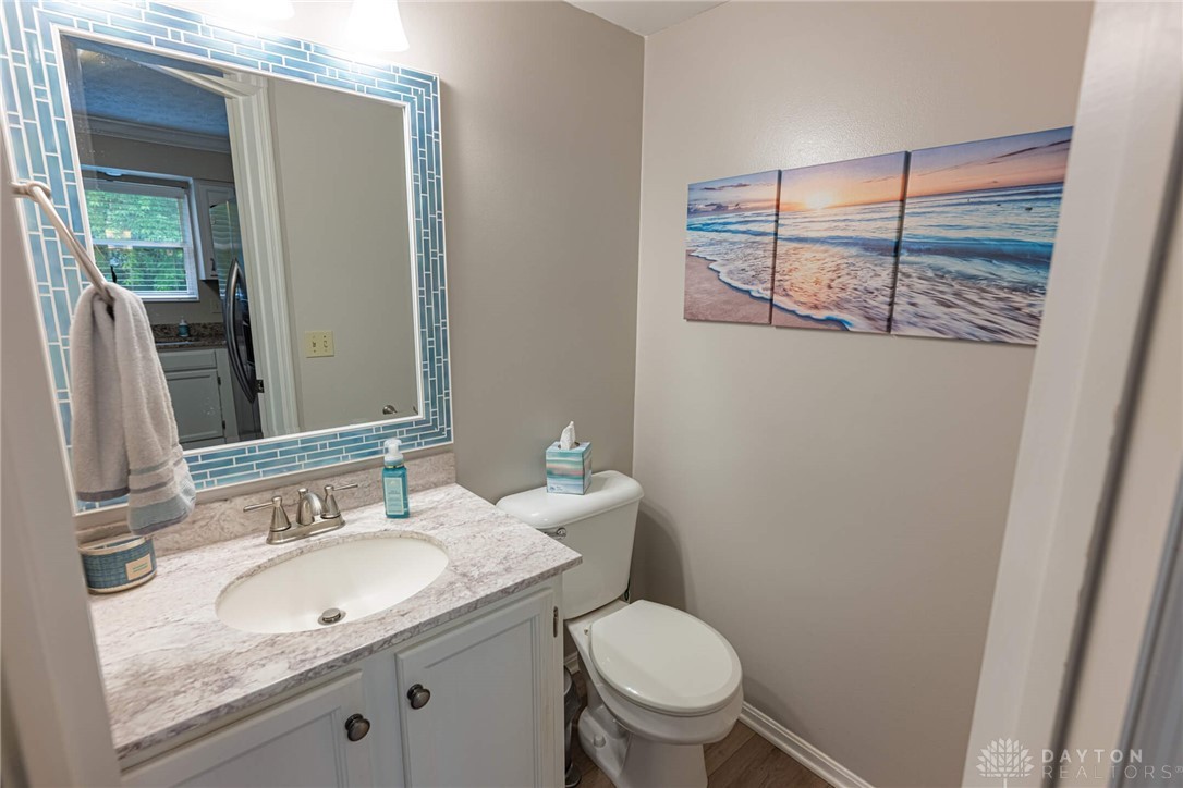 Lebanon, Ohio 45036, United States, 3 Bedrooms Bedrooms, ,3 BathroomsBathrooms,Residential,Pending,166377