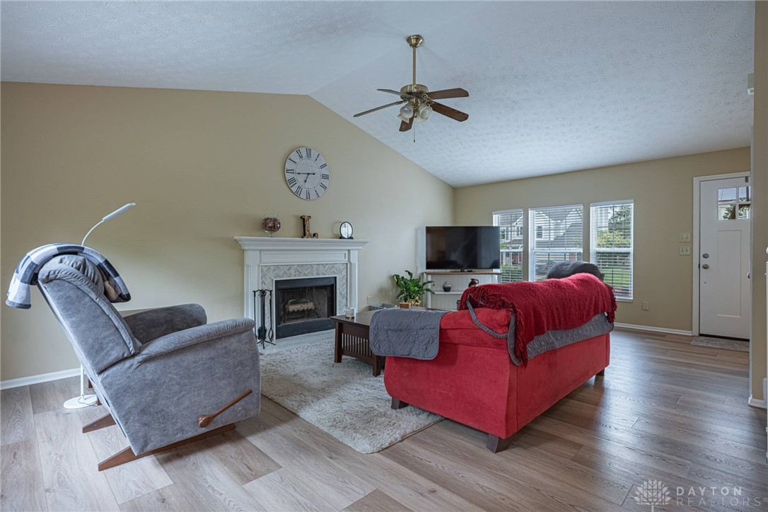 Lebanon, Ohio 45036, United States, 3 Bedrooms Bedrooms, ,3 BathroomsBathrooms,Residential,Pending,166377