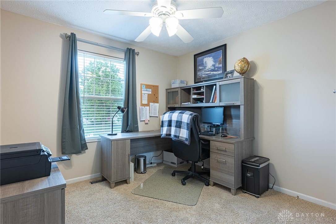 Lebanon, Ohio 45036, United States, 3 Bedrooms Bedrooms, ,3 BathroomsBathrooms,Residential,Pending,166377