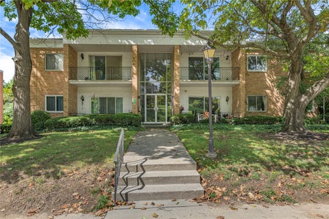 Photo for 3215 Southdale Drive 7