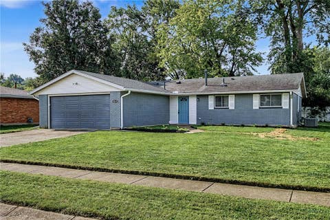 Homes For Sale - 8215 Gibson Avenue<br/> Fairborn, OH 45324