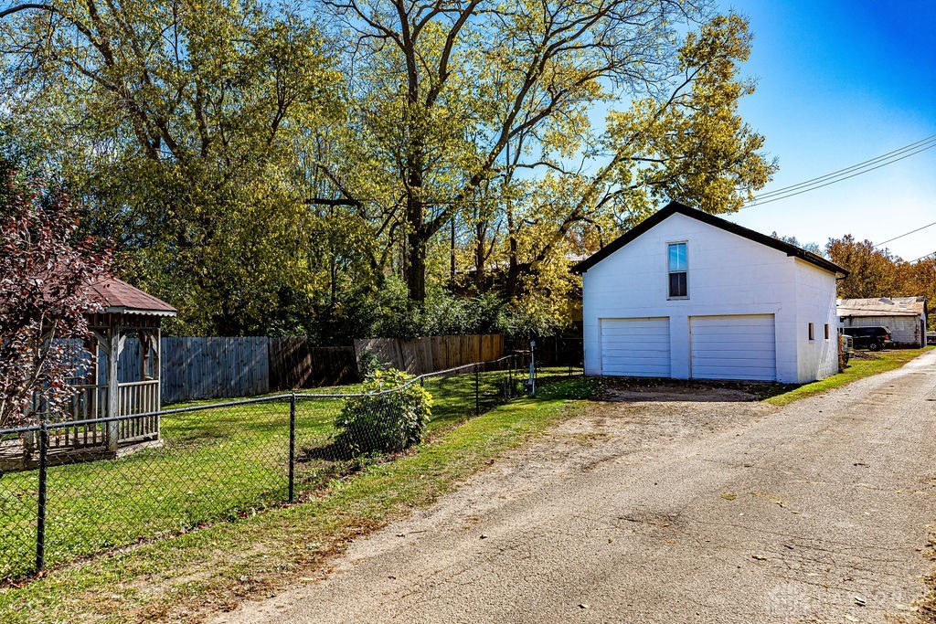 67 E Hendricks Street, Camden, Ohio image 9