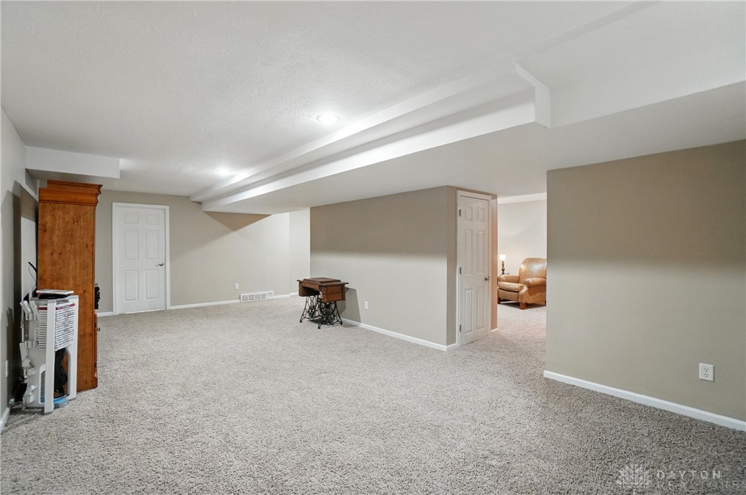 301 Sagewood Court, Monroe, Ohio image 6