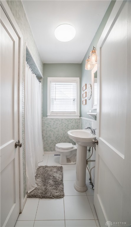 210 Penn Road, Troy, Ohio image 13