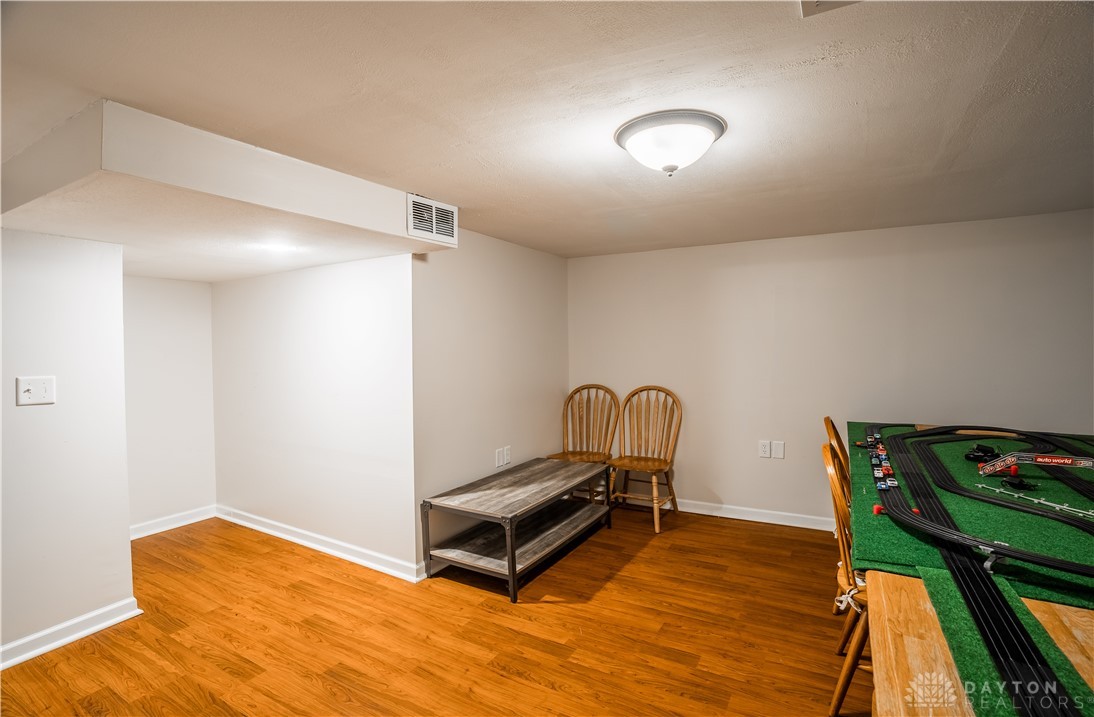 210 Penn Road, Troy, Ohio image 23