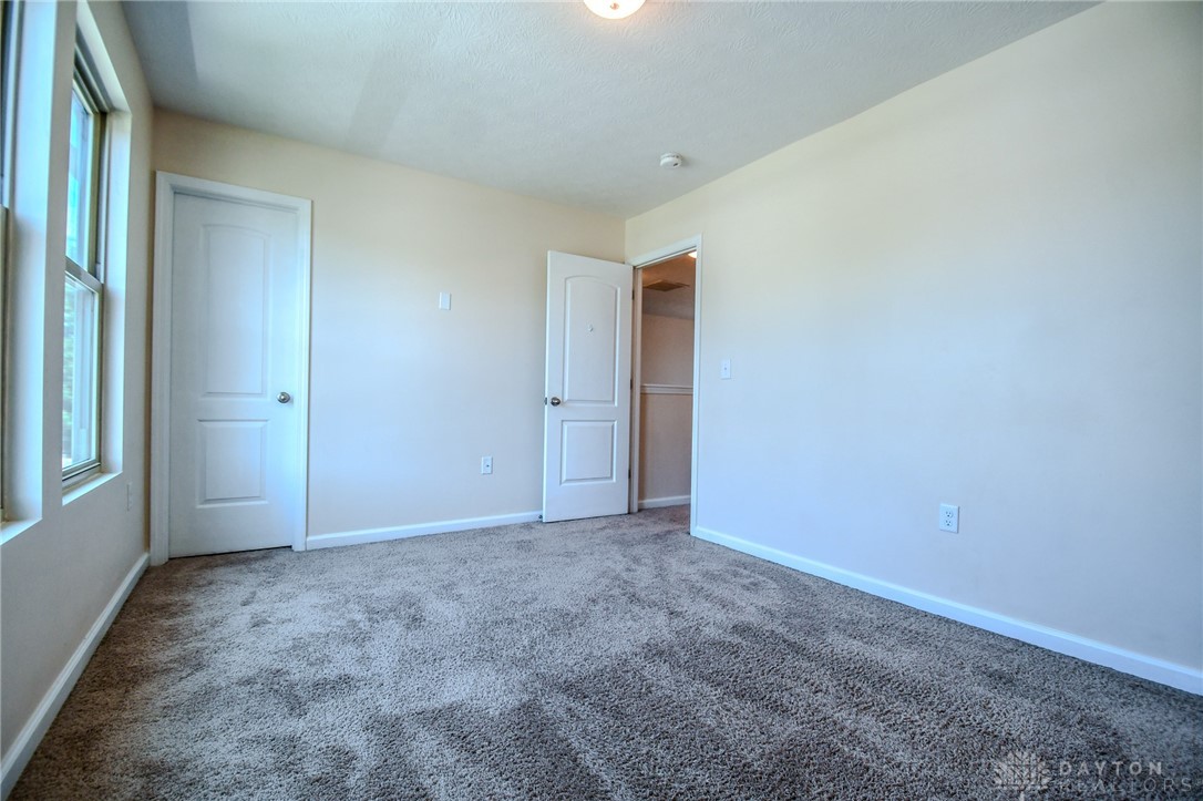 263 Hampton Trail, Springfield, Ohio image 24