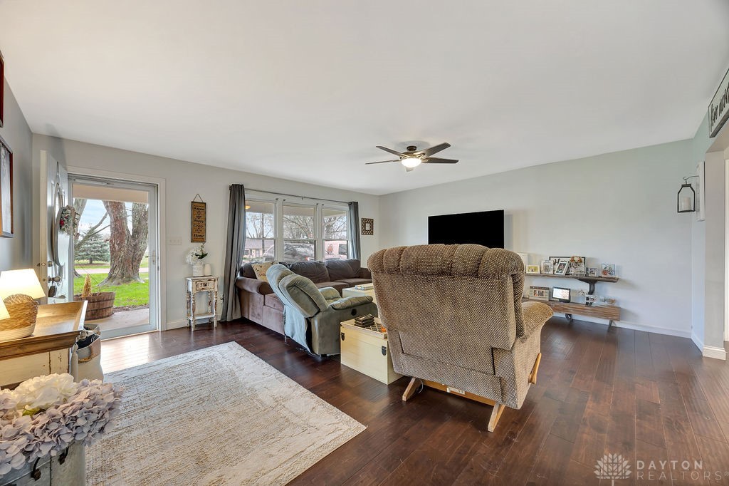 6310 Moder Lane, Middletown, Ohio image 4