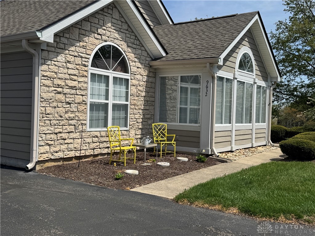 9632 Belfry Court, Dayton, Ohio image 2