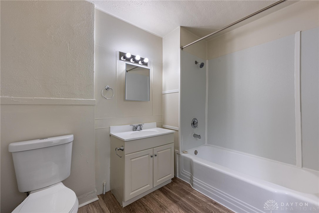 Dayton, Ohio 45405, United States, 3 Bedrooms Bedrooms, ,1 BathroomBathrooms,Residential,Active,238143