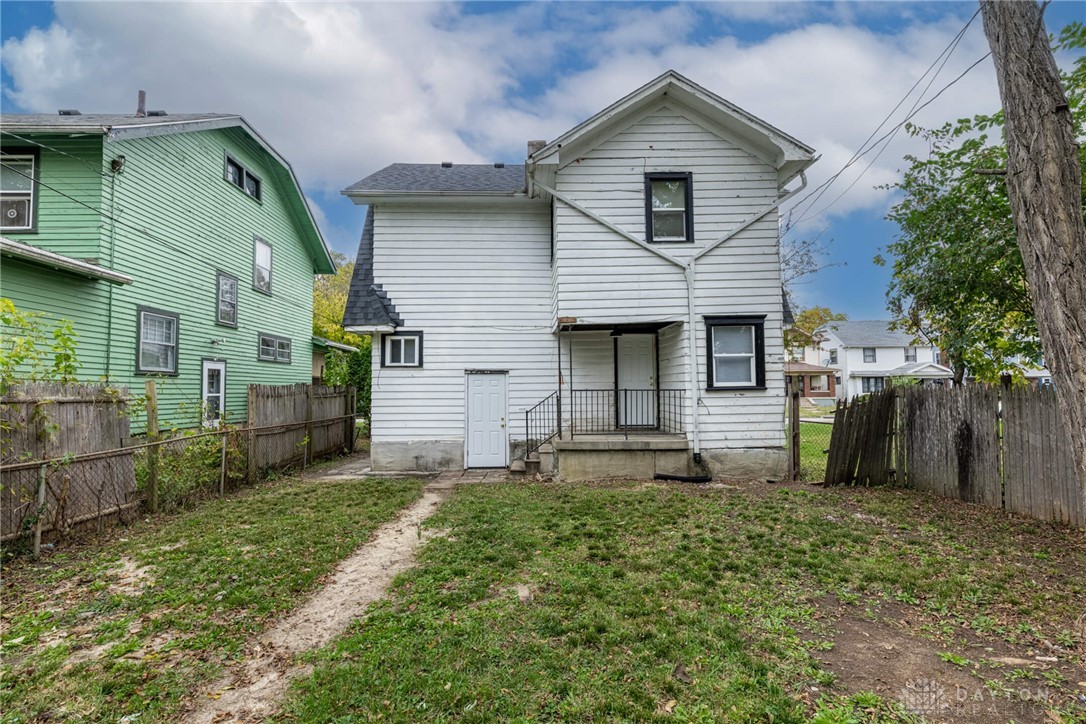 Dayton, Ohio 45405, United States, 3 Bedrooms Bedrooms, ,1 BathroomBathrooms,Residential,Active,238143