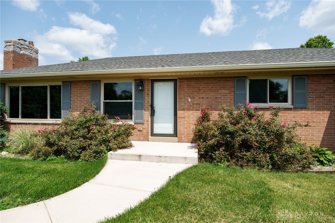 2875 Fernside Court, Dayton, Ohio image 5