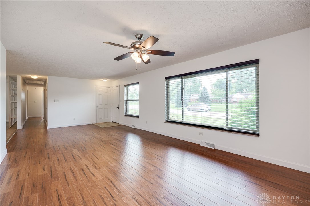 2875 Fernside Court, Dayton, Ohio image 11