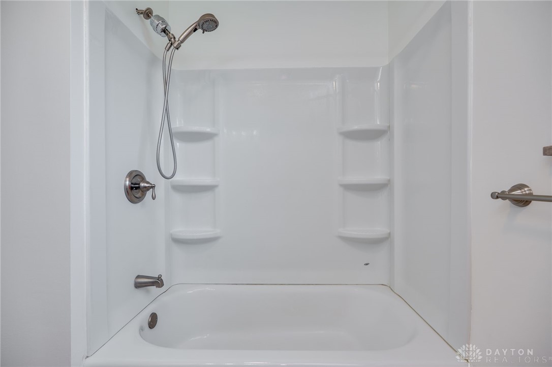 2875 Fernside Court, Dayton, Ohio image 33